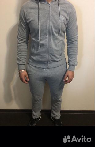 Спортивный костюм adidas Спортивный костюм adidas