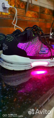 Детские светящиеся Кроссовки skechers Детские светящиеся Кроссовки skechers
