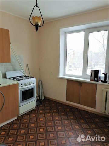 1-к квартира, 33 м², 4/4 эт.