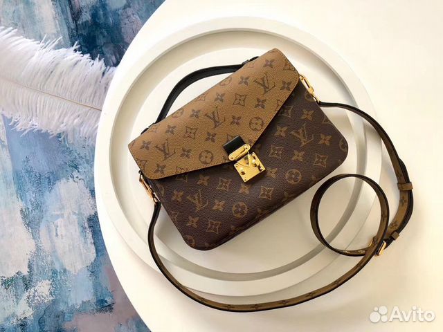 Сумка LV Pochette Metis оригинальное исполнение Сумка LV Pochette Metis оригинальное исполнение