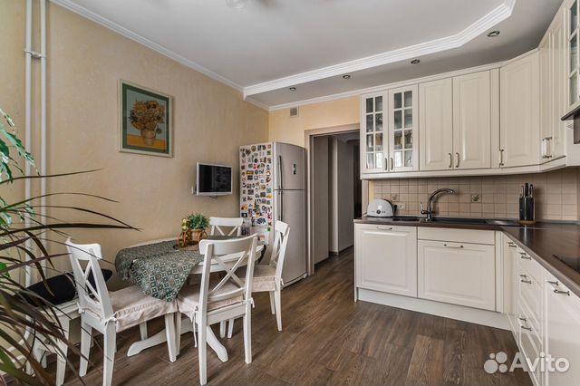 3-к квартира, 80 м², 10/25 эт. 3-к квартира, 80 м², 10/25 эт.