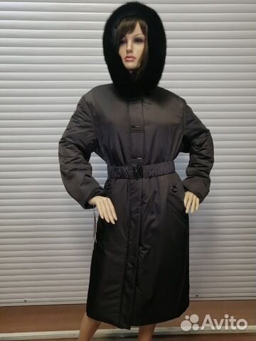 Зимнее пальто с натуральным мехом Зимнее пальто с натуральным мехом