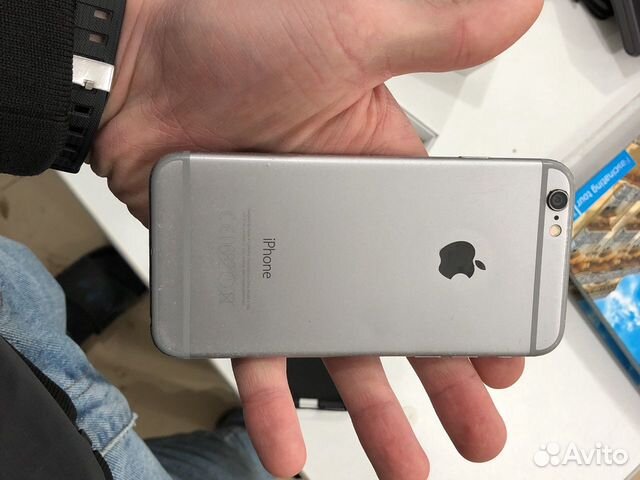 Телефон iPhone Телефон iPhone