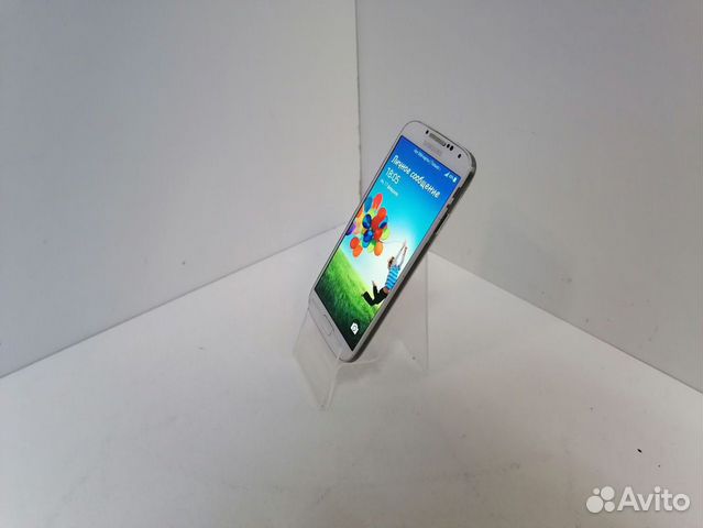 Мобильный телефон SAMSUNG Galaxy S4 GT-I9500 16Gb