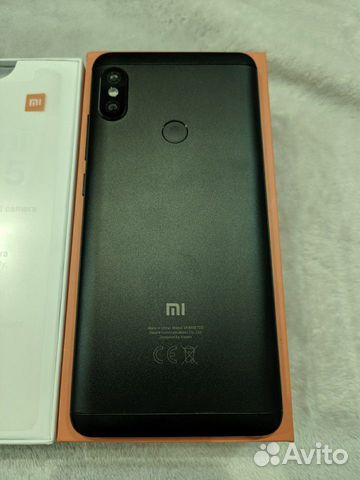 Смартфон Xiaomi Redmi Note 5 Black 4/64
