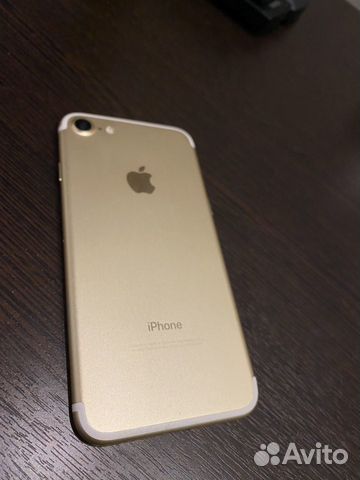 Телефон iPhone 7 gold 128 gb Телефон iPhone 7 gold 128 gb