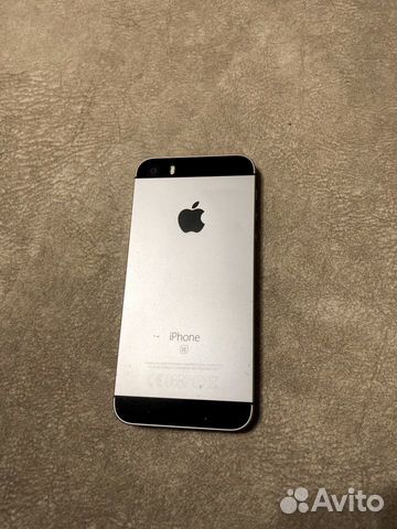 Телефон iPhone SE 32 Гб Телефон iPhone SE 32 Гб