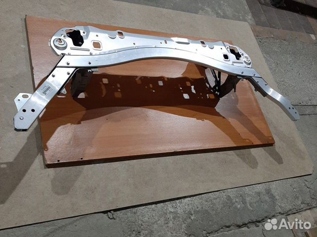 Мерседес панель передняя W213 телевизор