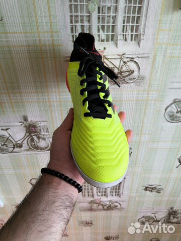 Бутсы, Adidas predator, Nike mercurial CR7