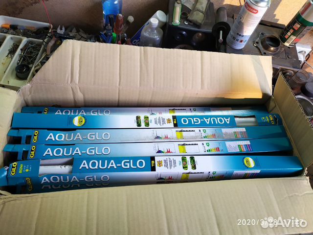 Аквариумная лампа Hagen Aqua-Glo купить на Зозу.ру - фотография № 1