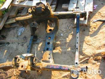 Рама Тойота Land Cruiser 100 J100 Рама Тойота Land Cruiser 100 J100