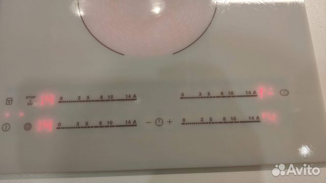 Продам белую варочную панель Electrolux EHF96547SW Продам белую варочную панель Electrolux EHF96547SW