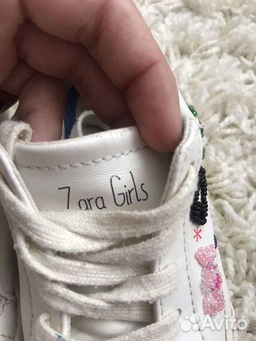 Кеды белые Zara на девочку Кеды белые Zara на девочку