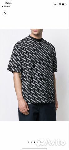 Футболка Balenciaga