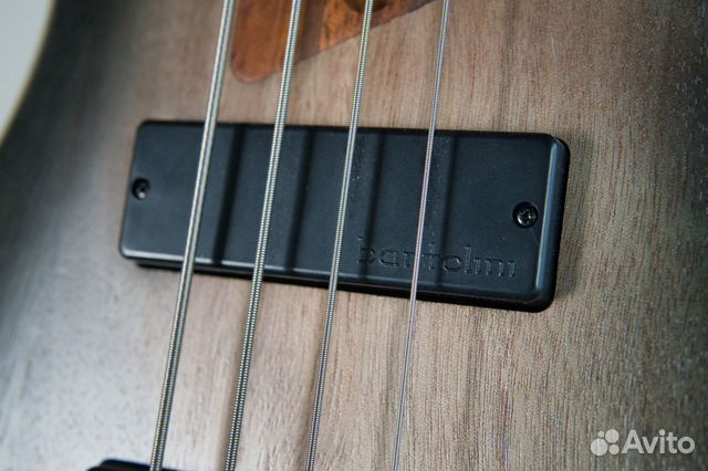 Бас гитара Ibanez Soundgear SR500E SBD Бас гитара Ibanez Soundgear SR500E SBD