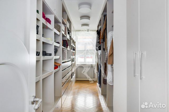 4-к квартира, 185 м², 3/4 эт. 4-к квартира, 185 м², 3/4 эт.