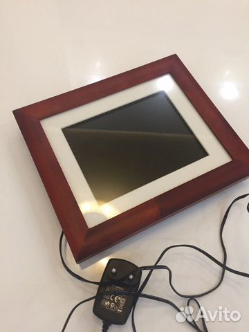 Цифровая фоторамка VFD824-10E Cherry Цифровая фоторамка VFD824-10E Cherry