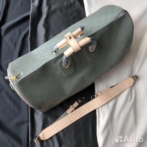 Новая дорожная сумка Louis Vuitton Titanium 50 см Новая дорожная сумка Louis Vuitton Titanium 50 см