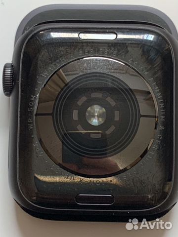 Часы Apple Watch series 5, 44мм