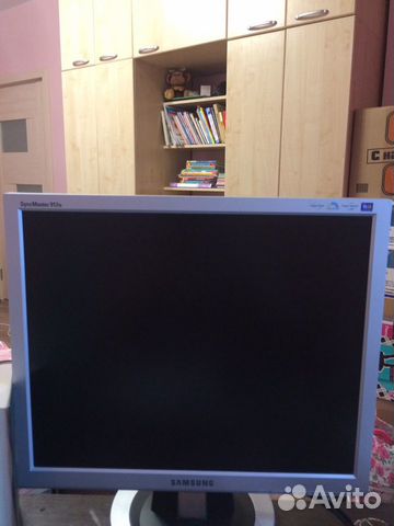 Монитор SAMSUNG SyncMaster 913N Монитор SAMSUNG SyncMaster 913N