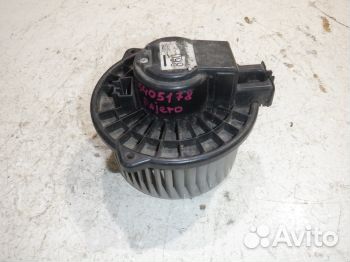 Моторчик печки Митсубиси