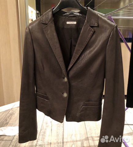 Кожаная куртка-пиджак pollini Кожаная куртка-пиджак pollini