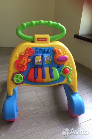 Ходунки-каталка FisherPrice с музыкой