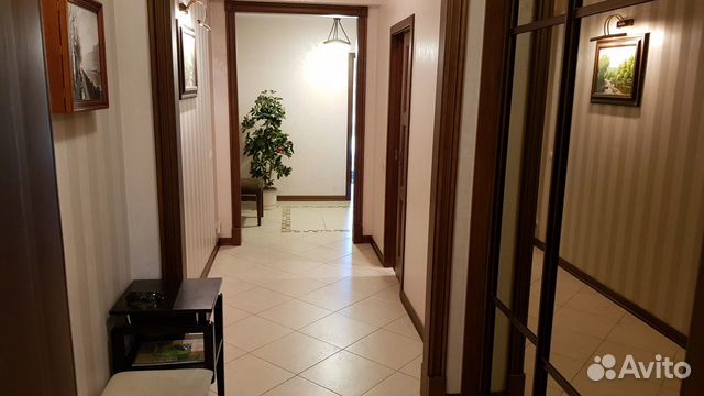Таунхаус 288 м² на участке 1 сот.