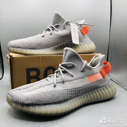 Кроссовки Adidas Yeezy Boost 350 V2 Кроссовки Adidas Yeezy Boost 350 V2