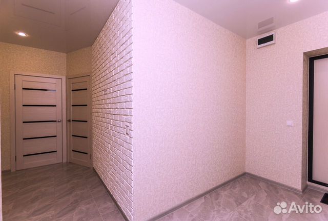 2-к квартира, 47 м², 1/3 эт.