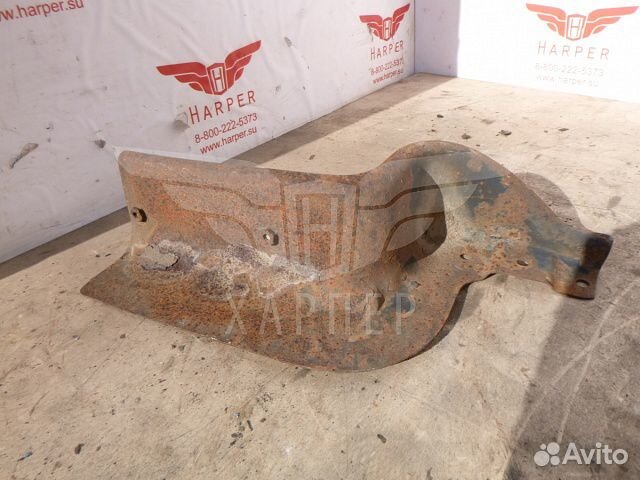 Кронштейн переднего крыла правый A18-42679-001 Кронштейн переднего крыла правый A18-42679-001