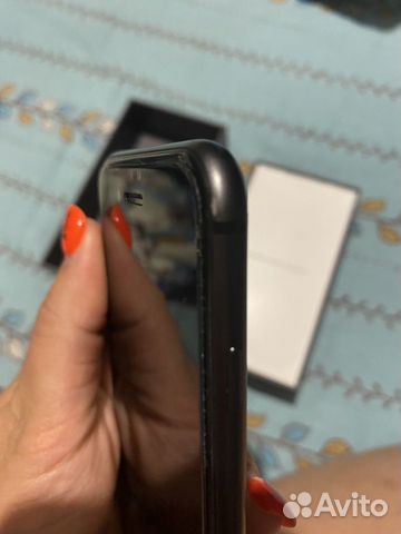 Телефон iPhone 8 Телефон iPhone 8