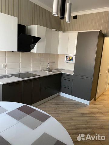 1-к квартира, 42 м², 8/9 эт.