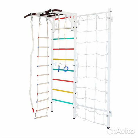 Шведская стенка с сеткой-лазалкой