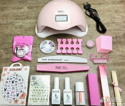Стартовый набор для маникюра лампа+