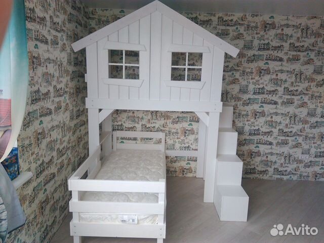 Кроватка-домик