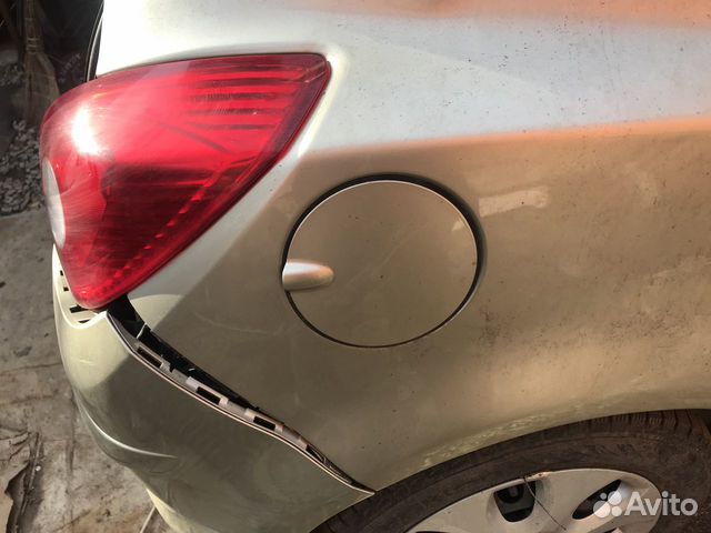 Лючок бензобака на опель Корса D