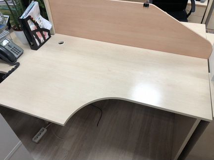 Стол письменный компьютерный угловой
