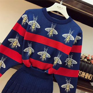 Платье, юбка, свитер, новый трикотажный костюм