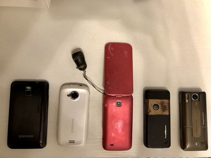 Телефоны на разбор