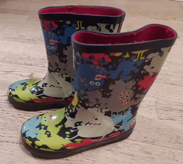 Резиновые сапоги