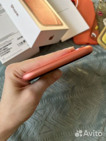 Телефон iPhone XR 64 гб