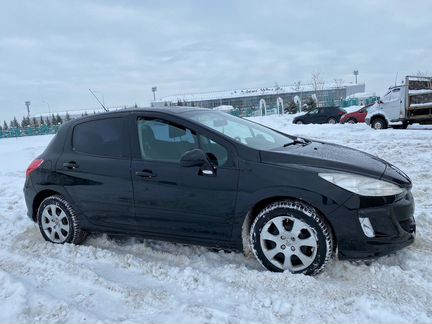 Peugeot 308 1.6 МТ, 2011, 180 000 км