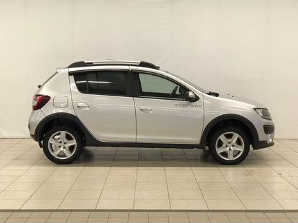 Renault Sandero Stepway 1.6 МТ, 2017, 49 977 км