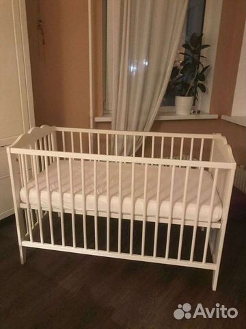 Детская кровать, стульчик