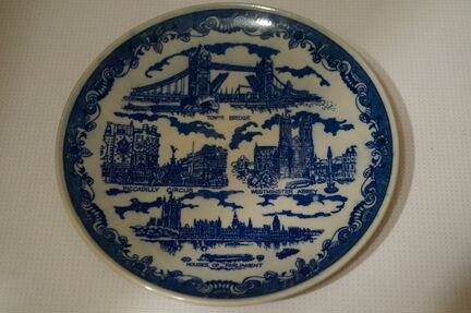 Тарелка декоративная (Англия) (фарфор, кобальт)