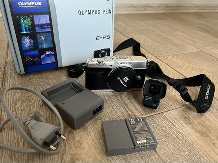 Olympus pen E-P5 + электронный видоискатель