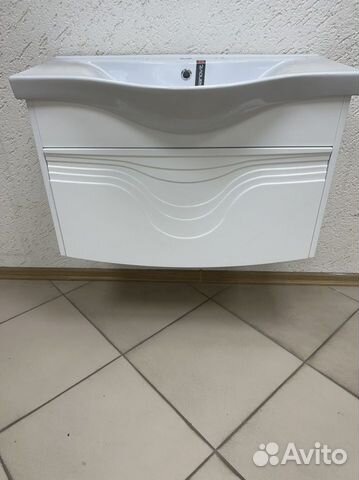 Тумба с раковиной подвесная