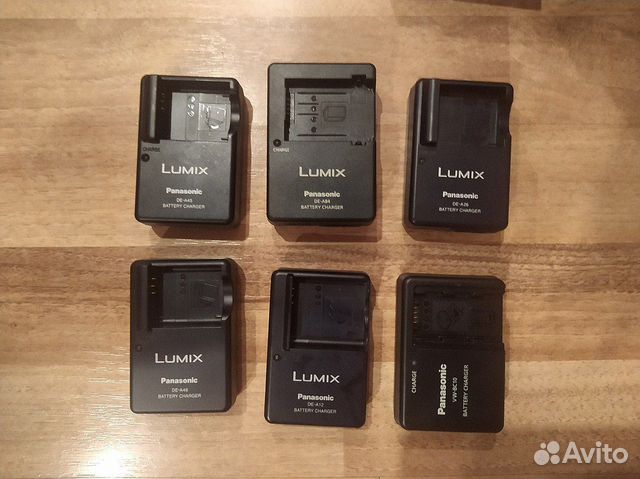Зарядное устройство для аккумуляторов Panasonic