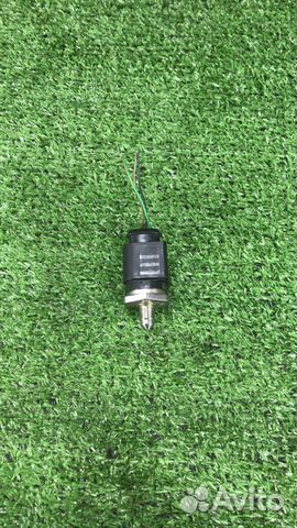 Датчик давления топлива Audi Volkswagen Passat b6